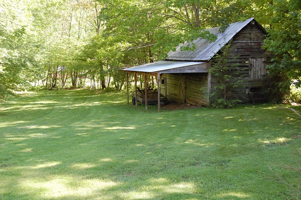 Foster Creek Riddle Barn